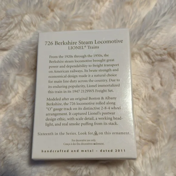 Hallmark Keepsake Ornament Lionel Train Series 726 Berkshire Steam Locomotive - Picture 2 of 2